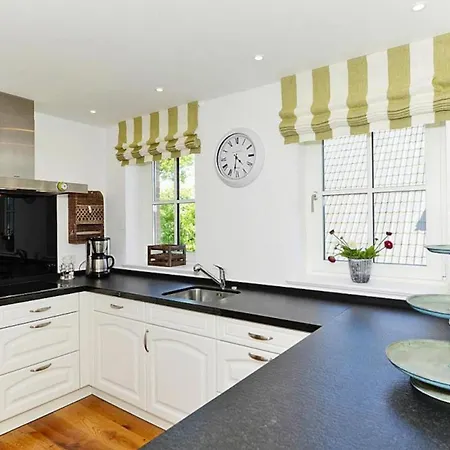 In Wyk Auf Foehr Sudstrand